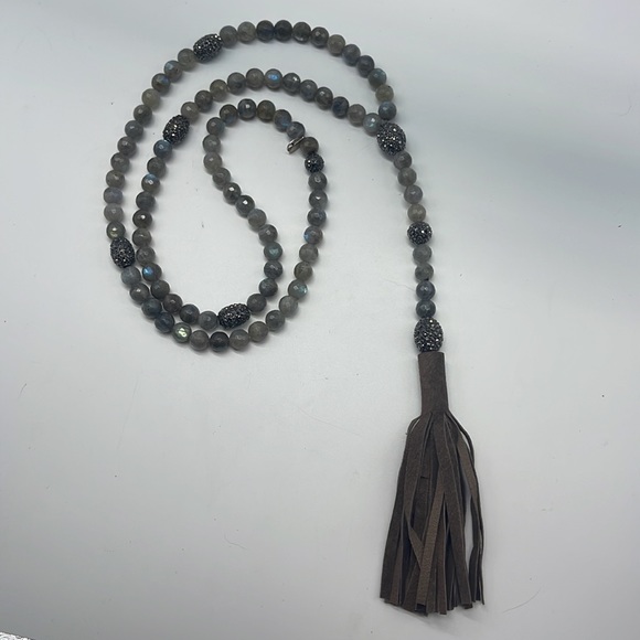 HIPCHIK Labradorite Long Suede Tassel Necklace - Picture 3 of 12